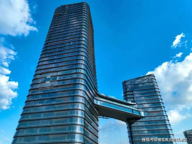 ◈官网越秀国际金融中心聚焦售楼处发布：启幕理想生活(图6)