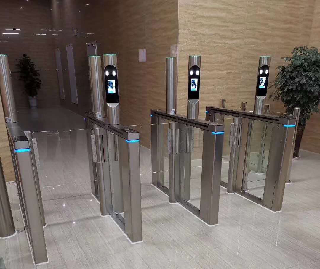 嘉实沪港深回报混合(图1)