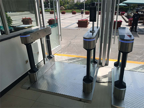 停车费涨了骑手叫苦城市却悄悄变了样(图1)